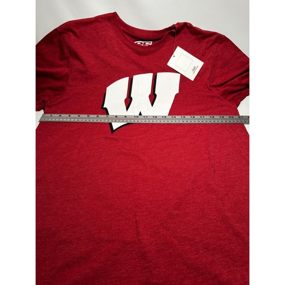 University of WISCONSIN Badgers T Shirt Adult XL Red SS Cotton Poly Blend E5 NEW - Picture 5 of 9